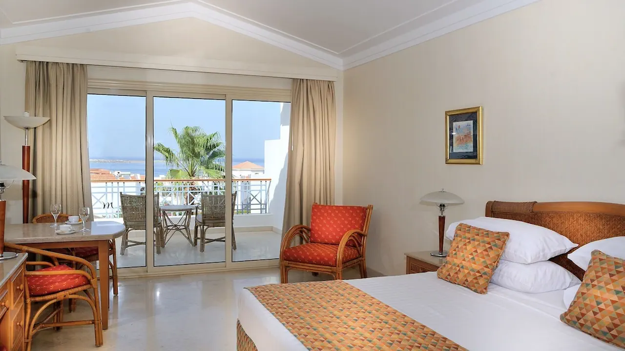 الفندق إيكوتيل دهب باى فيو - دهب